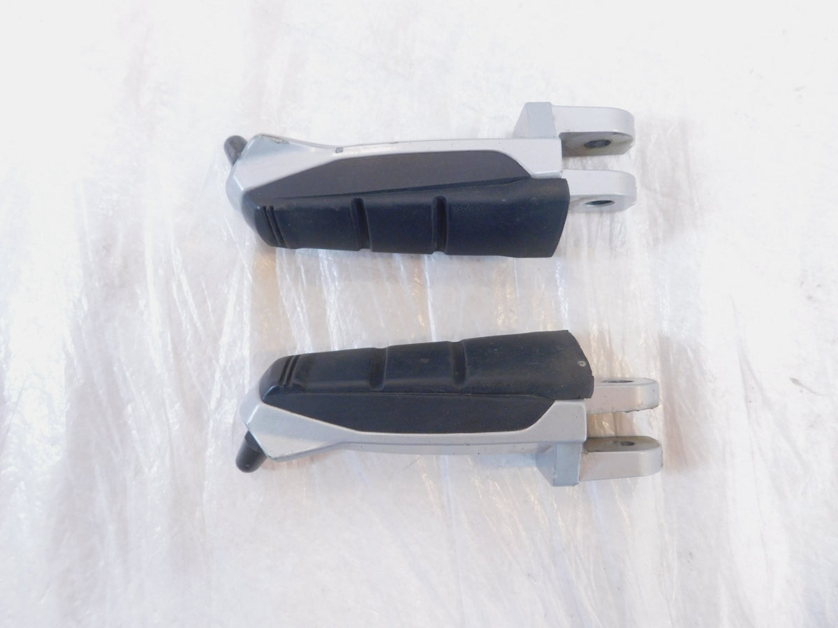 BMW F650CS & R1150 R1100S R1150R R1150RS Front Right/Left Footrest Foot Pegs - C3 Cycle