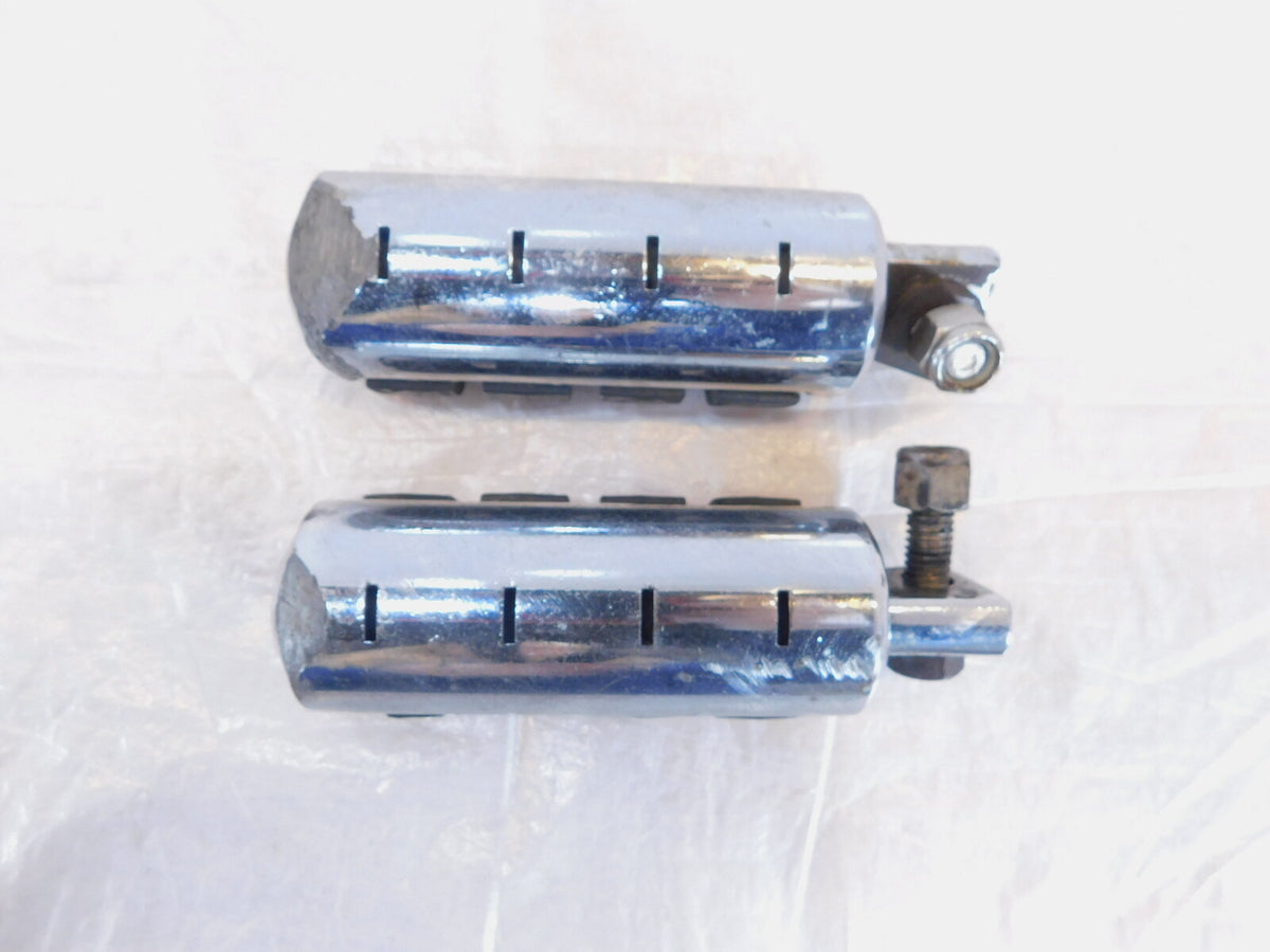 Pair Harley Touring Dyna Sportster & Softail Chrome & Rubber Footpeg Footrests - C3 Cycle
