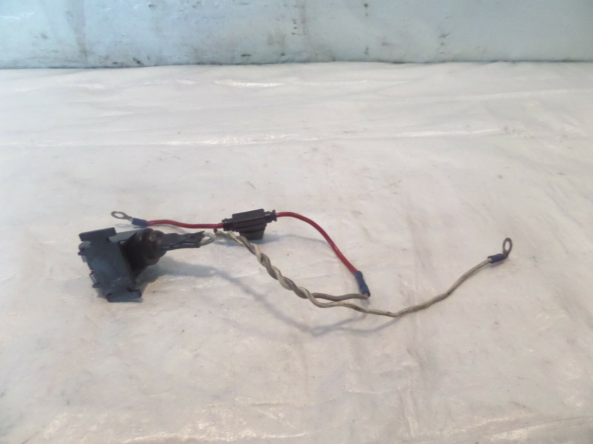 2004 04-2006 06 Yamaha YZFR1 YZF-R1 R1 Battery Twelve 12 Volt 12V Power Outlet - C3 Cycle