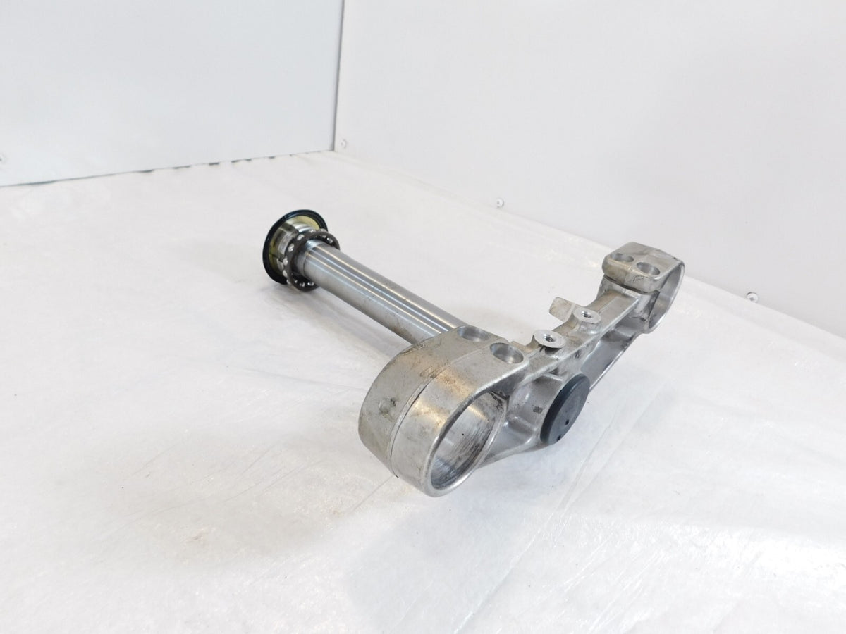Yamaha YZFR6 R6 & YZFR6S R6S Front Fork Steering Stem Lower Under Triple Tree - C3 Cycle