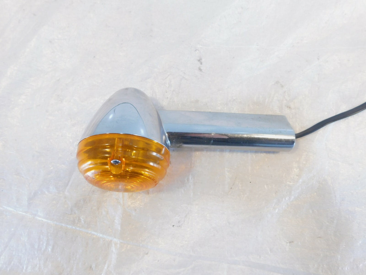 Victory V92 Classic Deluxe & Standard Cruiser Front Left Turn Signal Indicator - C3 Cycle