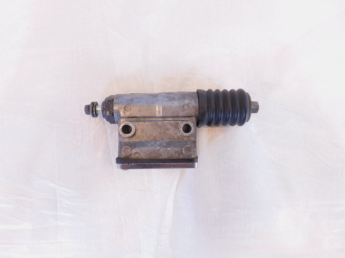 Harley Davidson Sportster 883 & 1200 Rear Brake Master Cylinder Reservoir Body