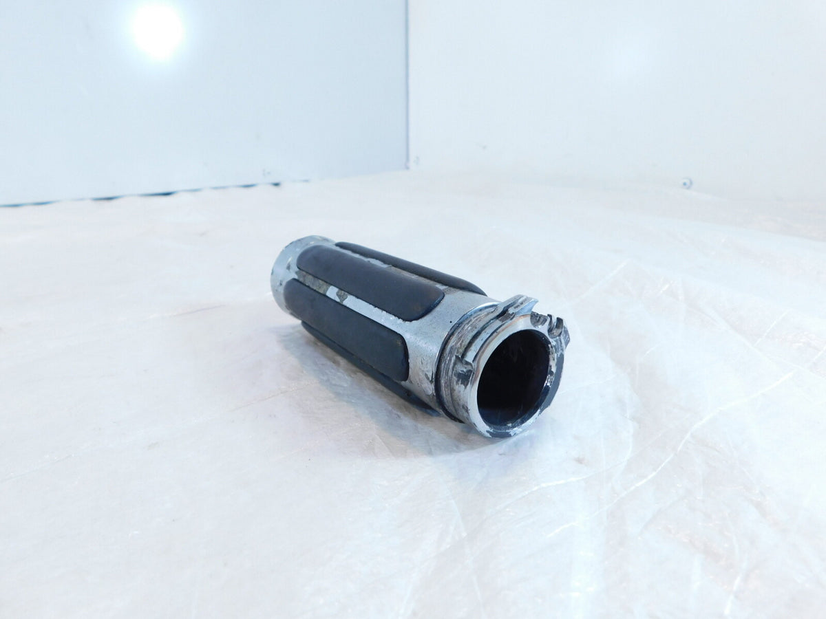 00-04 Kawasaki Vulcan VN1500 1500 Nomad Fi Right Hand Throttle Handlebar Grip
