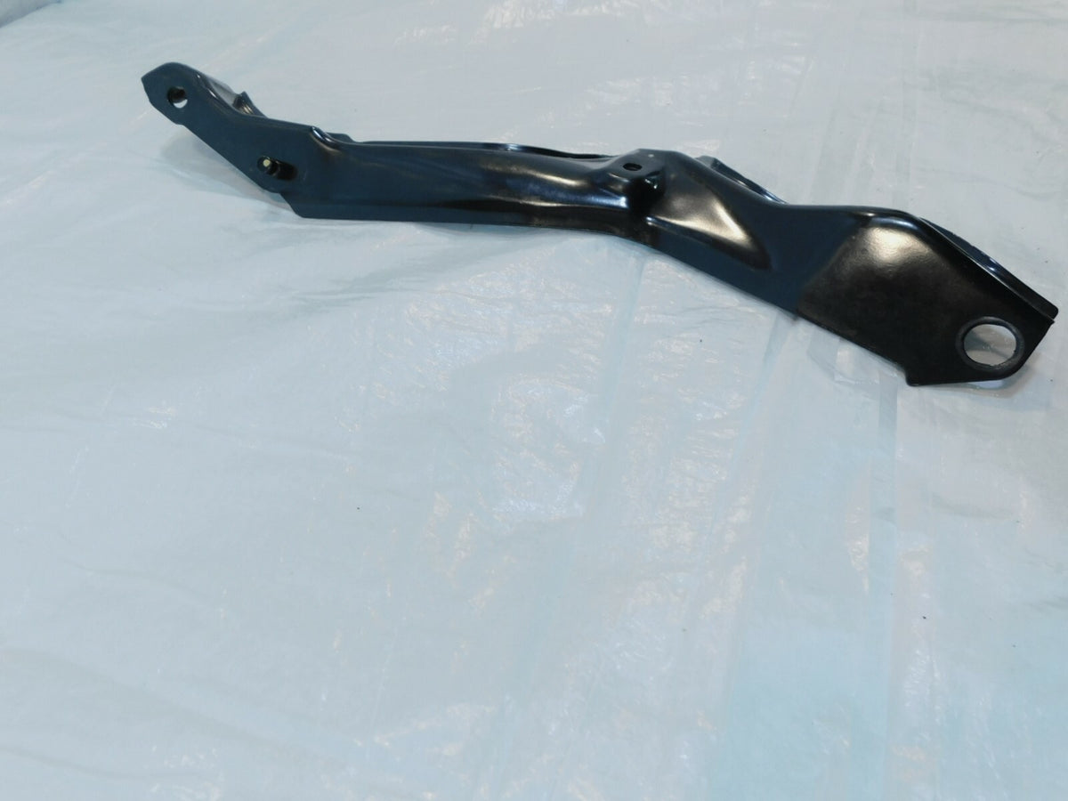 2018 & 2019 KTM 390 Duke Right Side Seat Sub Frame Rail Bracket Mount - C3 Cycle