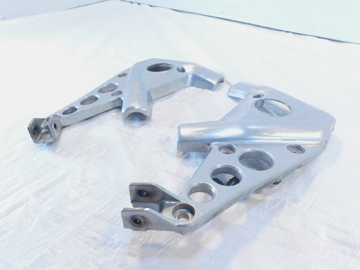 85-86 Honda Shadow 1100 Rear Left Right Passenger Footpeg Footrest Mount Bracket - C3 Cycle