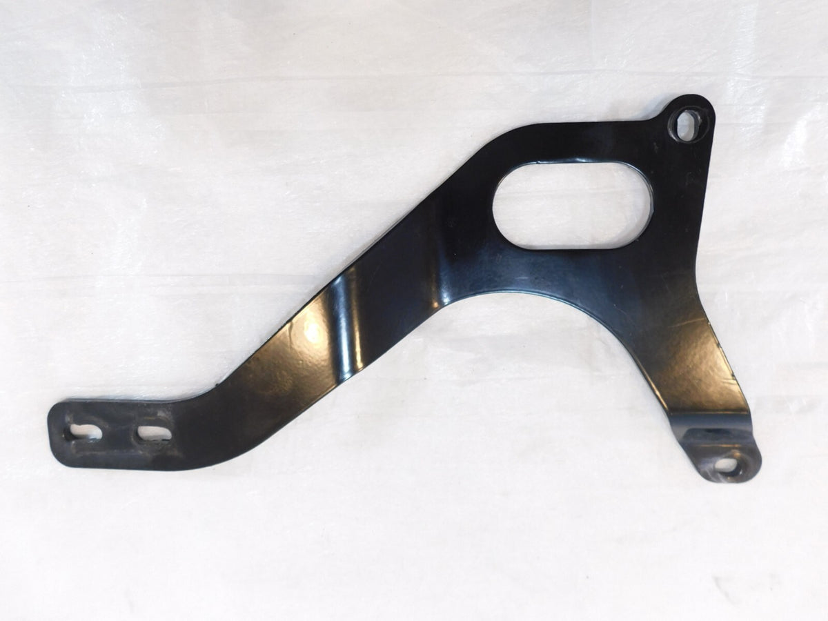 2003 2004 2005 2006 Victory V92 Touring Right Exhaust Pipe Muffler Mount Bracket - C3 Cycle