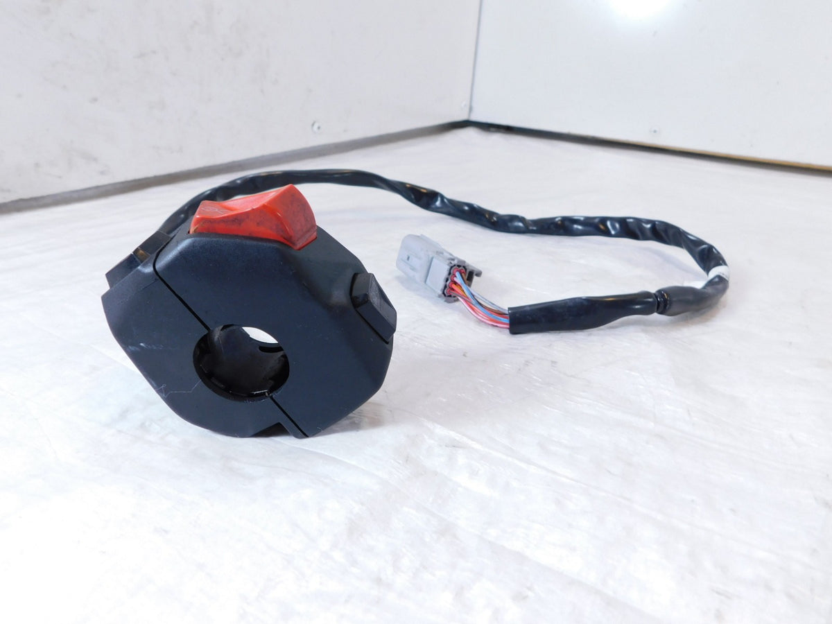 Aprilia RS660 Extrema & Tuono 660 1100 Front Right Handlebar Control Switches - C3 Cycle