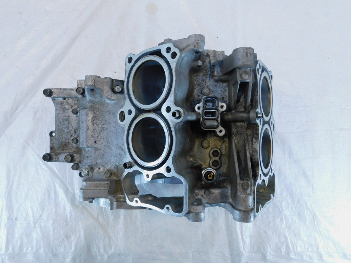 2005-2009 Honda Interceptor 800 VFR800 Engine Motor Crankcase Crank Case - C3 Cycle