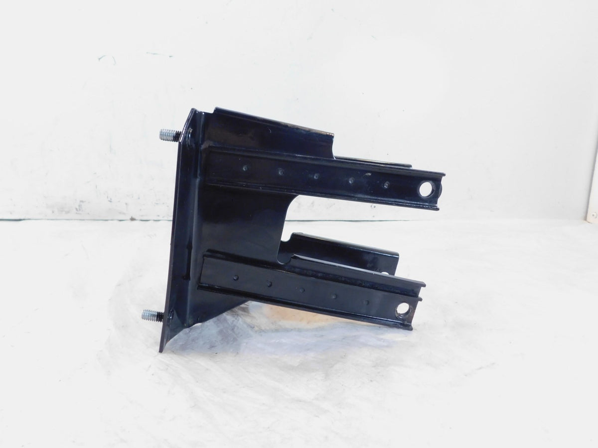 2009 09 Harley Davidson FLTR Road Glide Front Fairing Cowling Cowl Mount Bracket - C3 Cycle