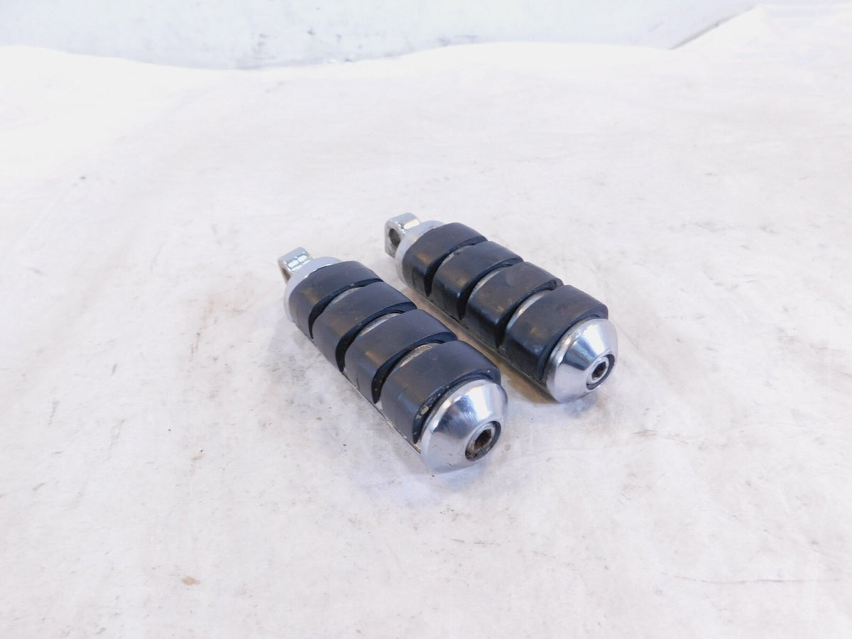 Pair Harley Touring Dyna Sportster & Softail Chrome & Rubber Footpeg Footrests - C3 Cycle
