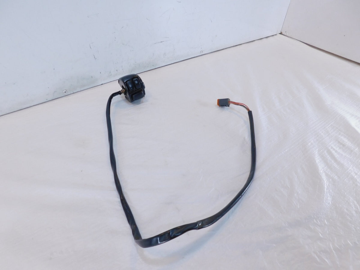 Harley Softail Dyna & Sportster Right Handlebar Engine Start Stop Switch Buttons