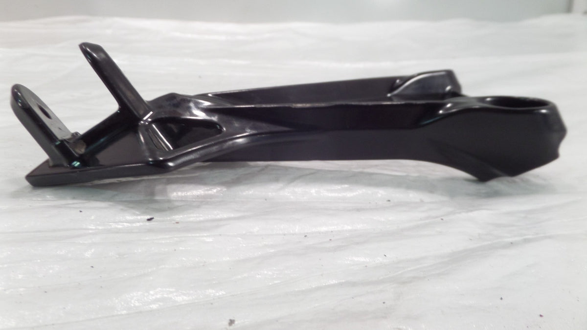 05-08 Kawasaki Ninja ZX-6R ZX-6RR Left Rear Footrest Foot Peg Stay Bracket Mount - C3 Cycle
