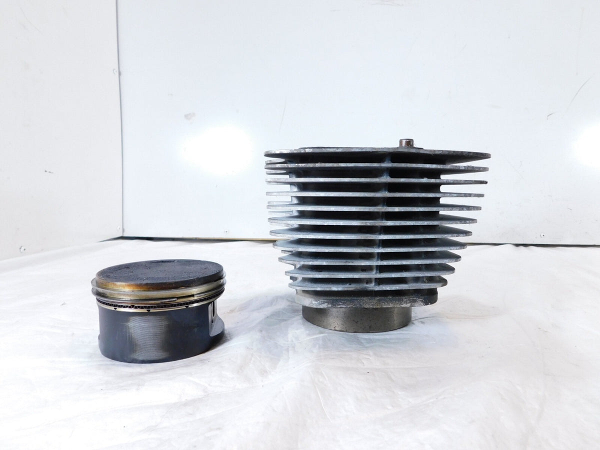 Harley Davidson Touring Dyna & Softail Twin Cam 88 Motor Piston & Black Cylinder - C3 Cycle