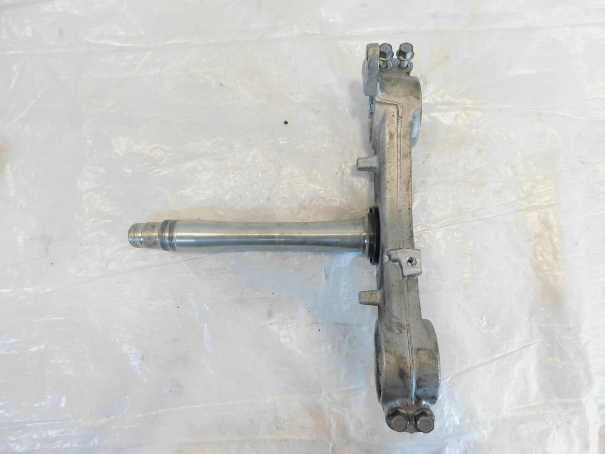 99-07 Suzuki GSX1300R Hayabusa Busa Front Fork Steering Lower End Triple Tree