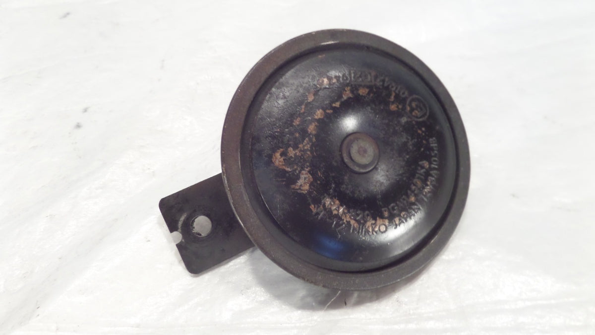 Yamaha XJ600 Seca II, FZ1, FJR1300, YZF600R, YZF R1 & YZF R6 OEM Black Horn - C3 Cycle