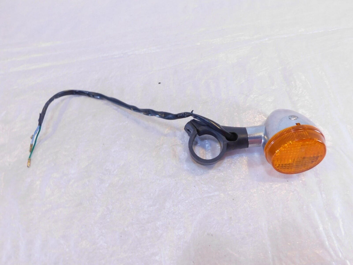 Honda VT600 Shadow 600 & 750 Spirit & VTX1300C Front Right Turn Signal Indicator - C3 Cycle