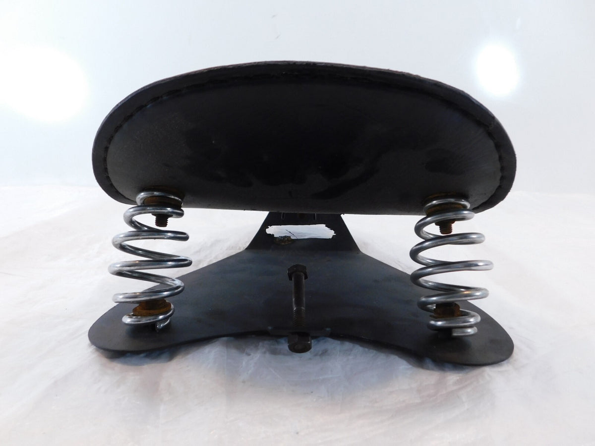 Harley Davidson Sportster 883 Deluxe Hugger Solo Bobber Driver Seat Saddle - C3 Cycle
