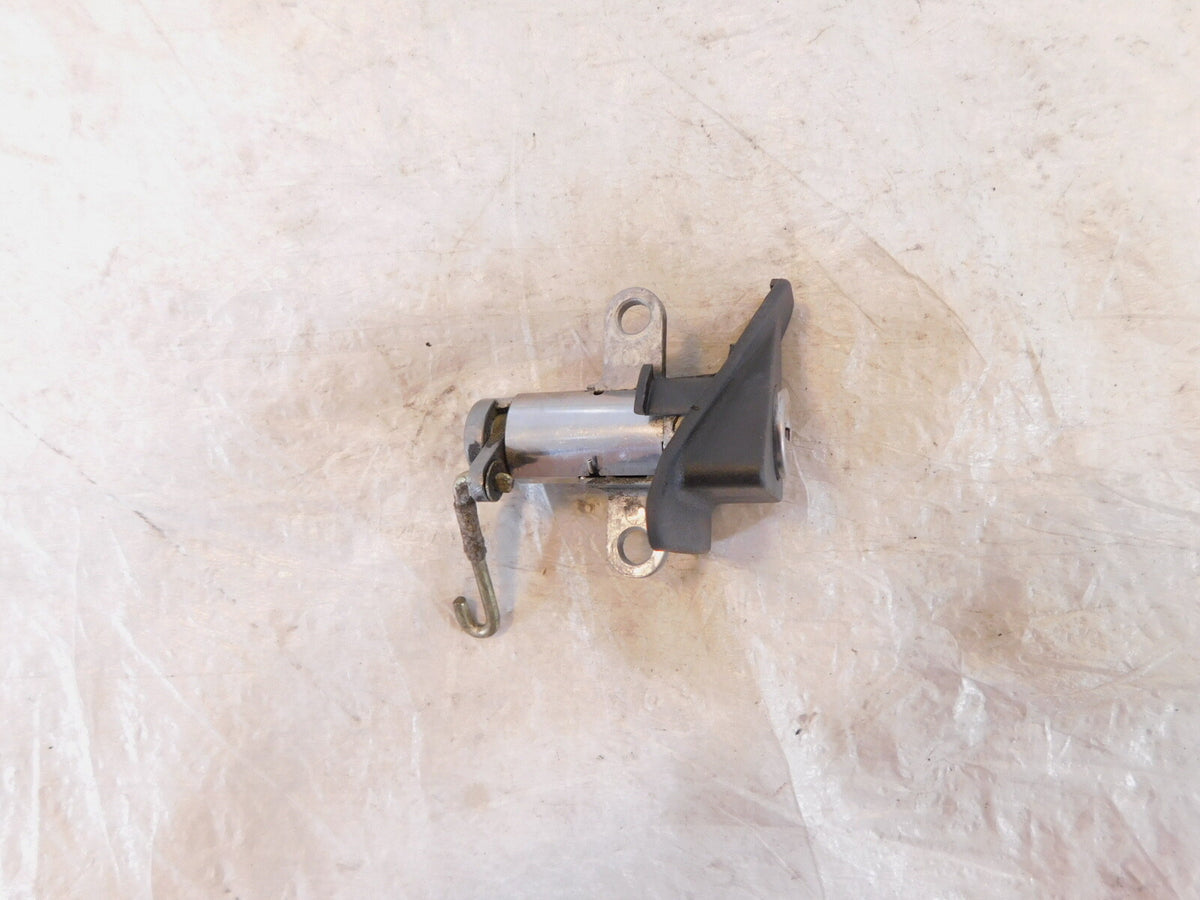 1985-2007 Yamaha V-Max 1200 VMX12 VMX1200 Fuel Tank Shield Cover Lock - No Key - C3 Cycle