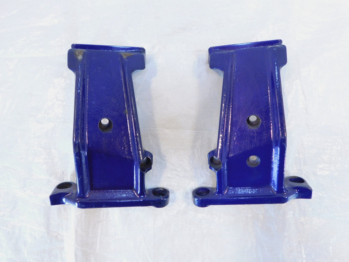 Yamaha Royal Star Tour Deluxe & Venture Front Footboard Footrest Bracket Mounts