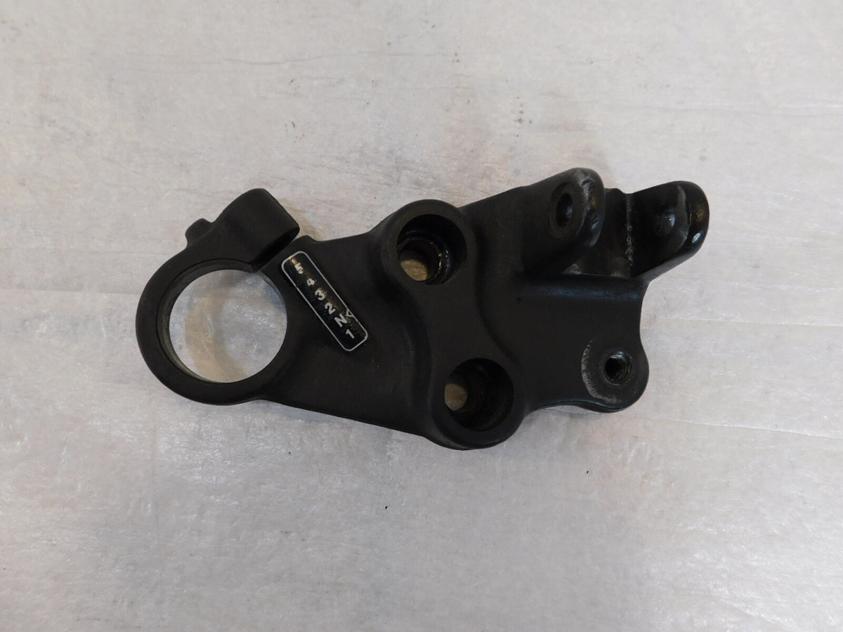 2004-2016 Triumph Thruxton 900 EFI Left Foot Peg Footrest Bracket Mount T2075076 - C3 Cycle