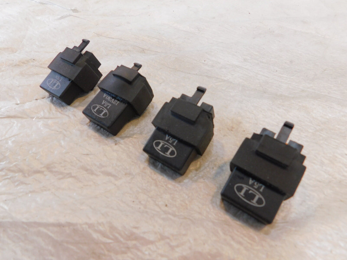 Aprilia Caponord Dorsoduro Shiver Mana RSV 1000 Electrical Fuse Relays 12V-30A - C3 Cycle