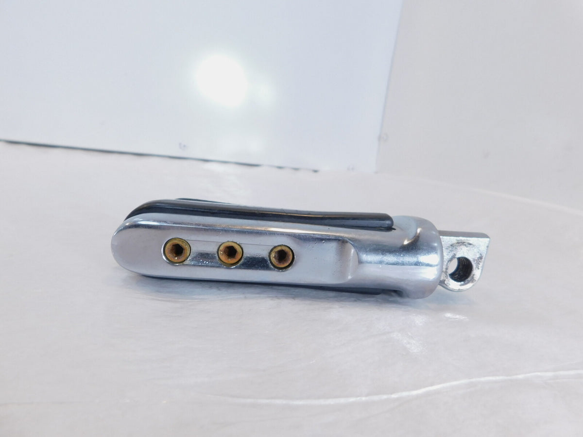 Harley Touring Dyna Sportster & Softail Chrome & Rubber Right Footpeg Footrest - C3 Cycle
