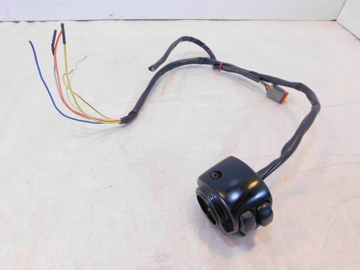 Harley Davidson Softail Dyna Sportster Left Handlebar Horn Turn Signal Switches - C3 Cycle