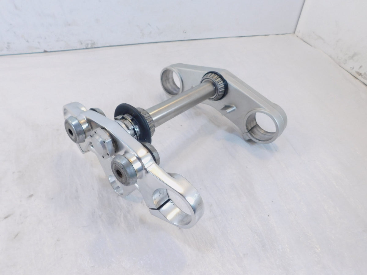 2007-2012 Triumph Tiger 1050 Front Wheel Steering Stem Upper/Lower Triple Trees - C3 Cycle