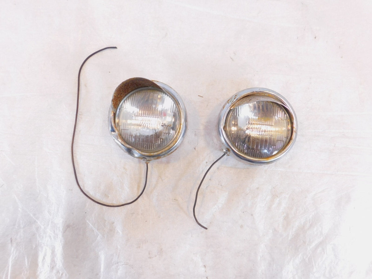 2004 04 Kawasaki Vulcan VN800 Classic Front Auxiliary Fog Passing Light Lamps - C3 Cycle