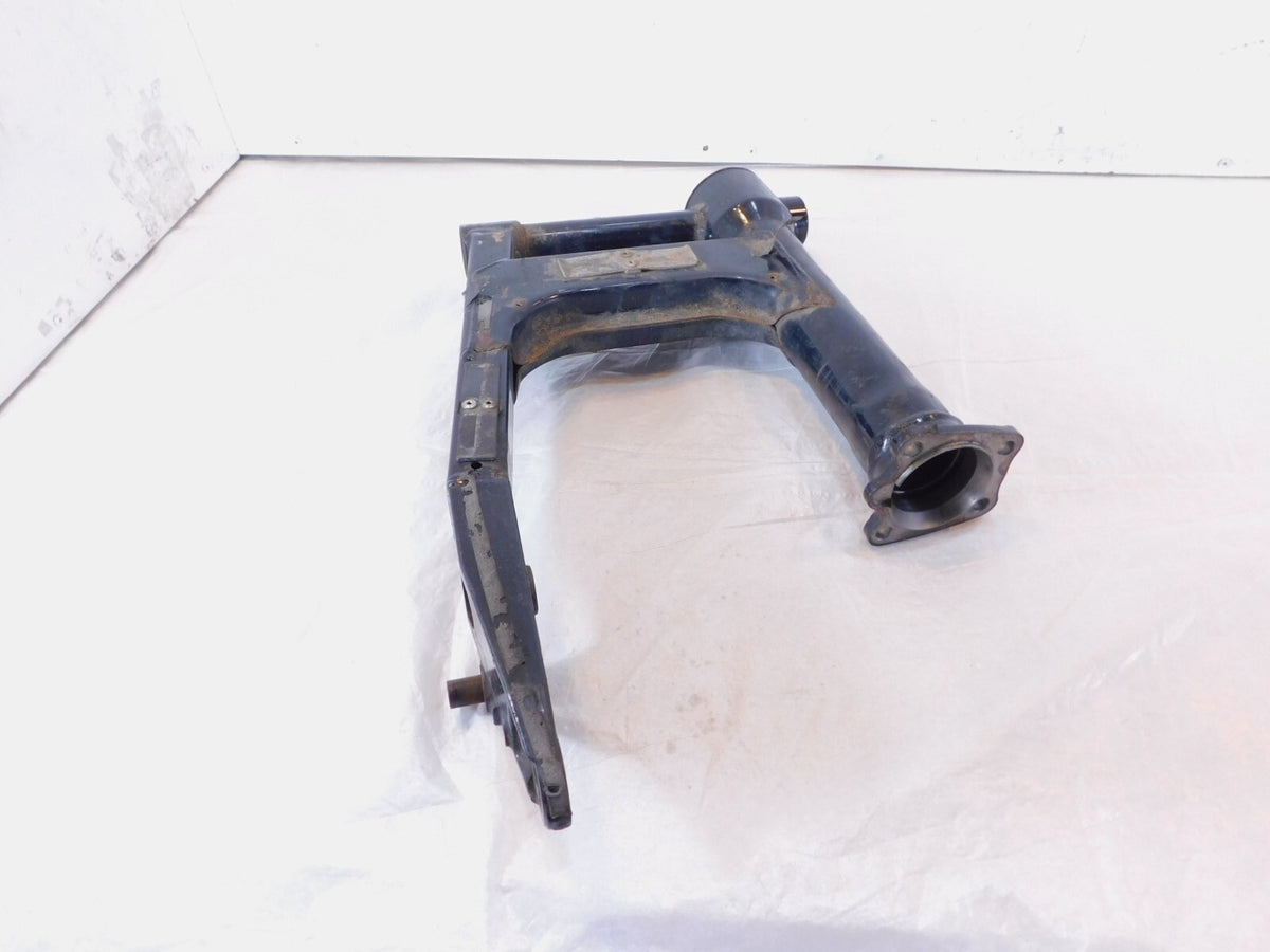 2002-2004 Honda VTX1800 VTX1800R VTX1800S Black Rear Wheel Fork Bracket Swingarm