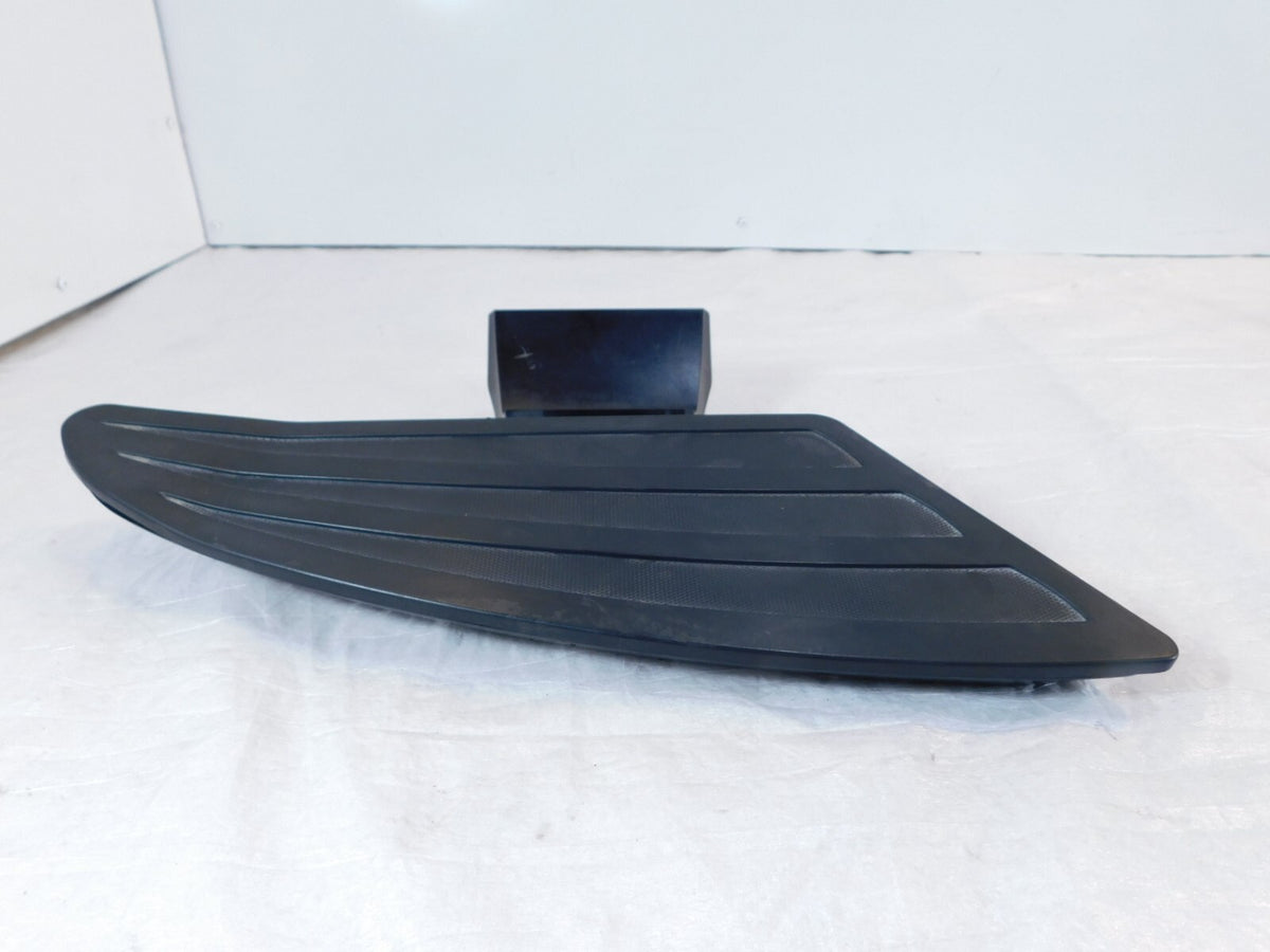 Victory Cross Roads Country & Vision Right Front Main Driver Floorboard Footrest