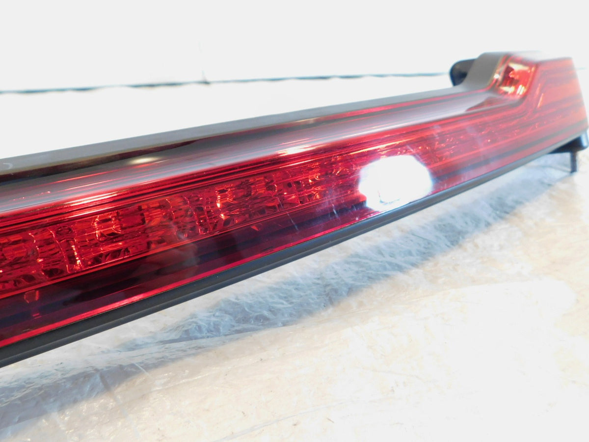 Harley Davidson Tri Road & Electra Glide Tour Pak Rear Tail Brake Light Lamp Bar - C3 Cycle
