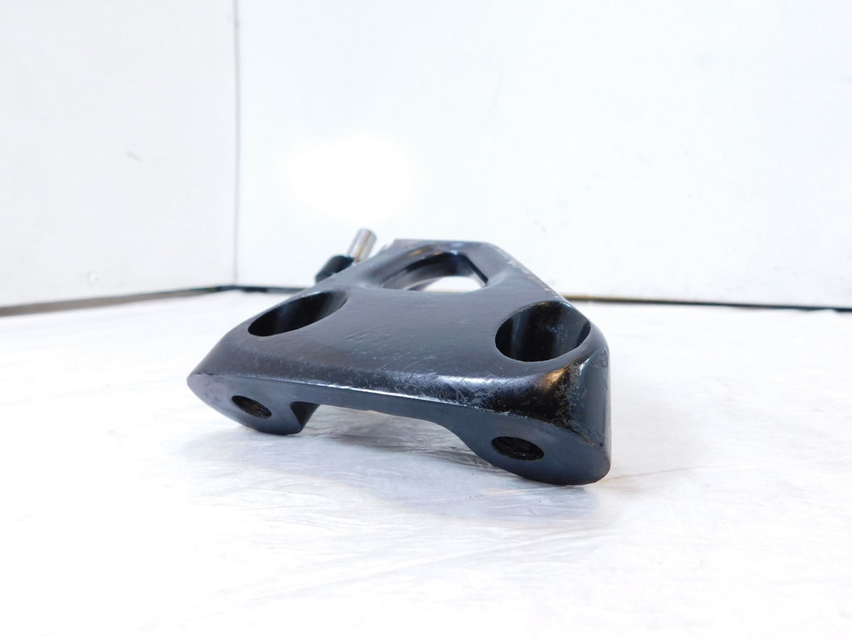 Harley Davidson Softail Low Rider Street Bob Front Right Footpeg Mount Bracket - C3 Cycle