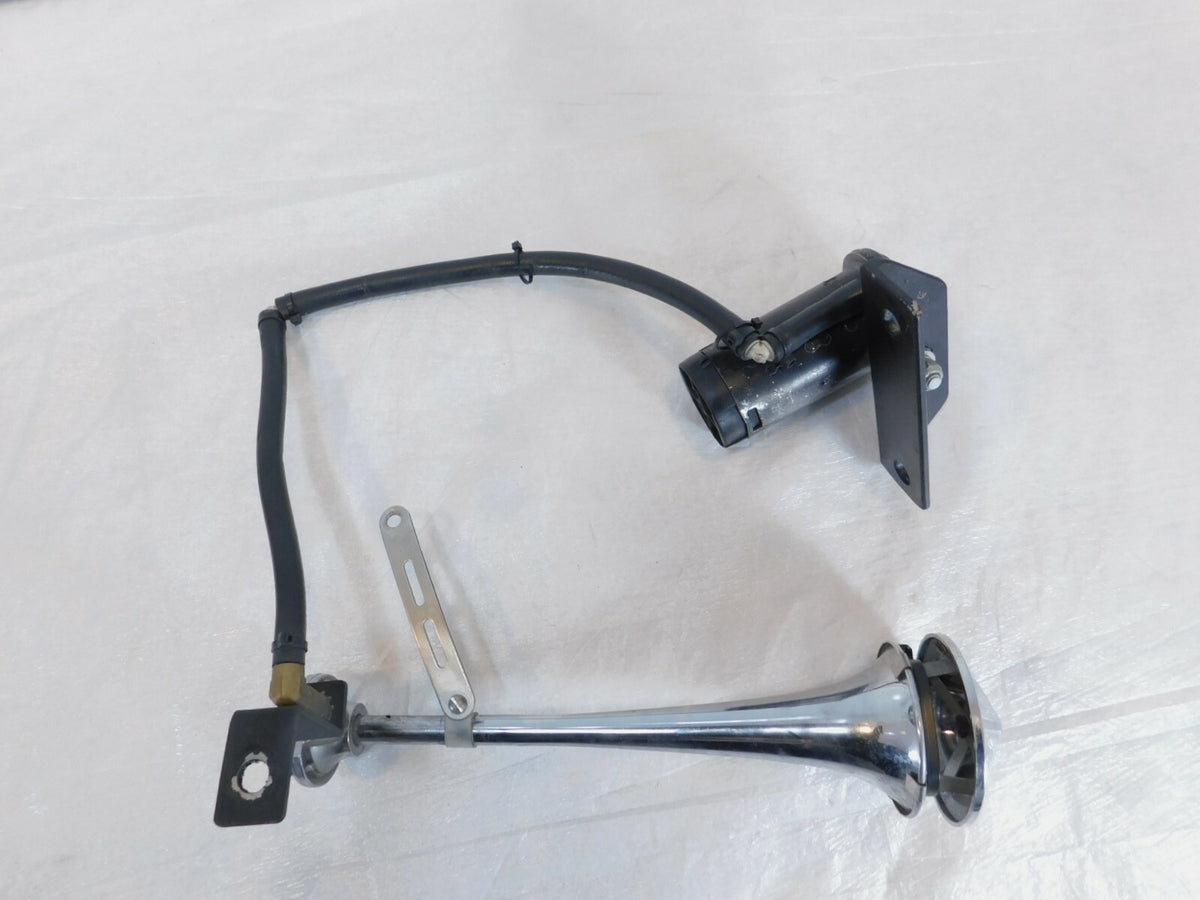 Harley Davidson Touring Tour & Electra Glide Classic & Ultra Howards Air Horn - C3 Cycle