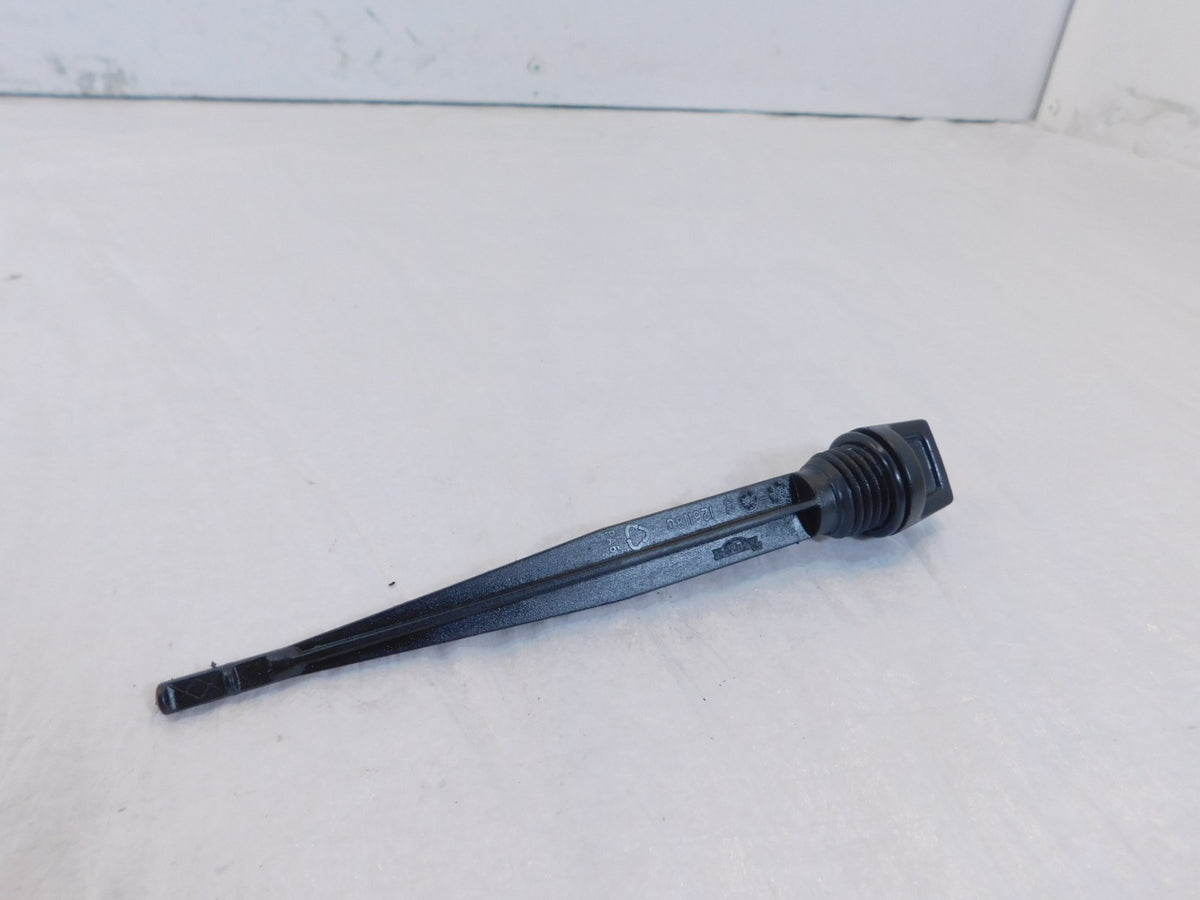 Triumph Speed Triple Tiger 1050 & Daytona Engine Motor Oil Level Dipstick Cap - C3 Cycle