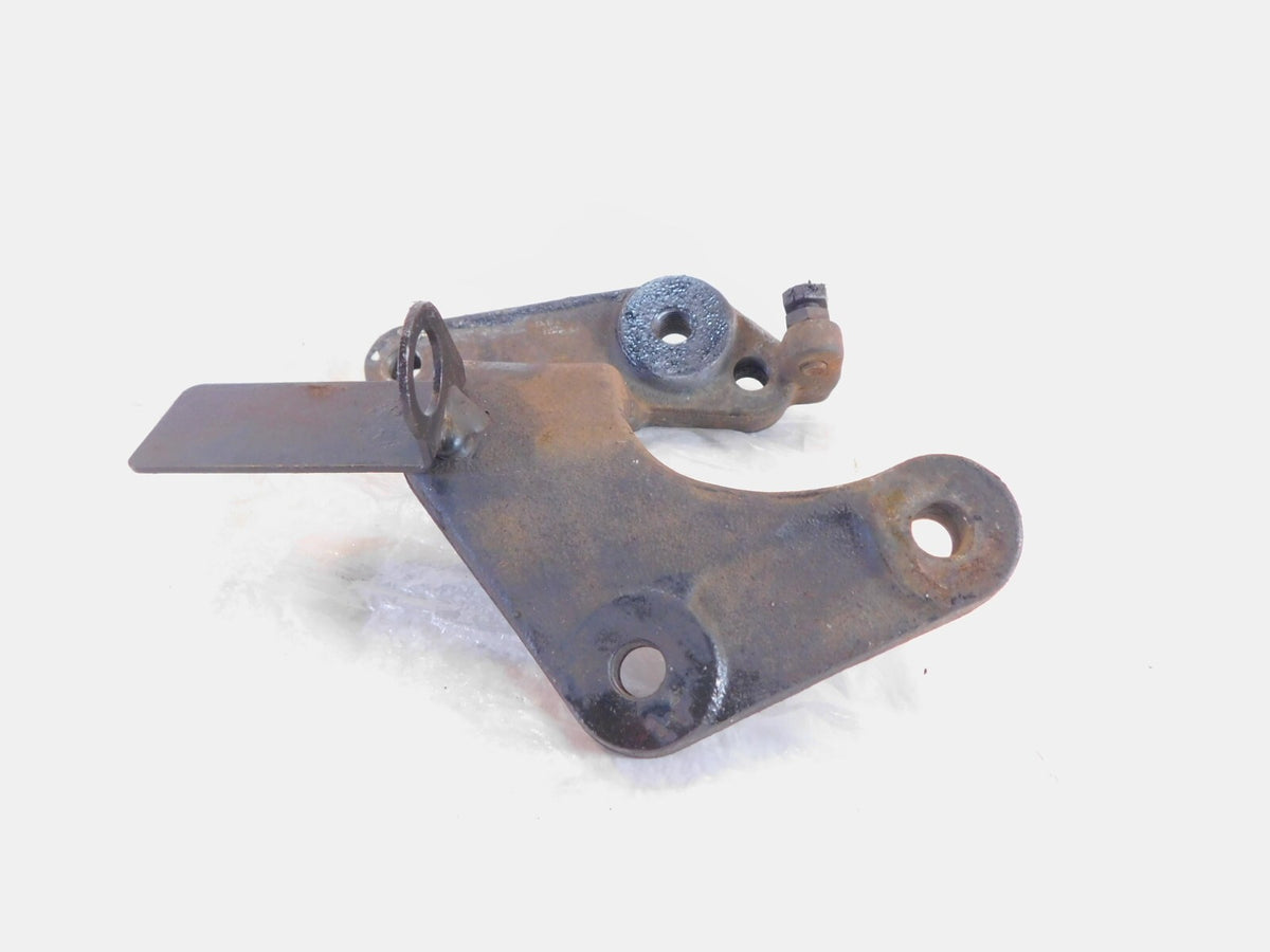 Honda VT750 750 Shadow Ace & Deluxe Front Right Foot Rest Peg Mount Bracket Stay - C3 Cycle