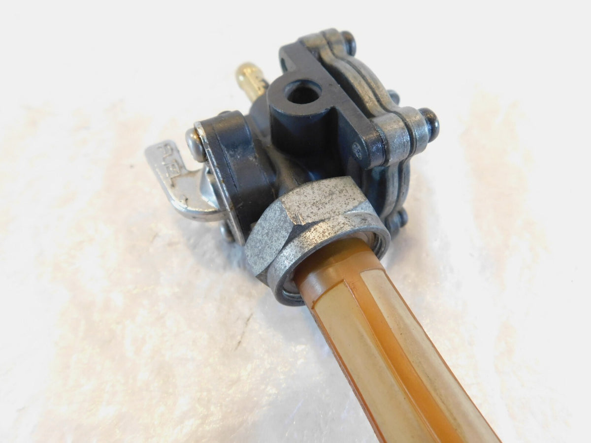 Harley Davidson Sportster 1200 & 883 Gas Fuel Petrol Tank Shut-Off Valve Petcock
