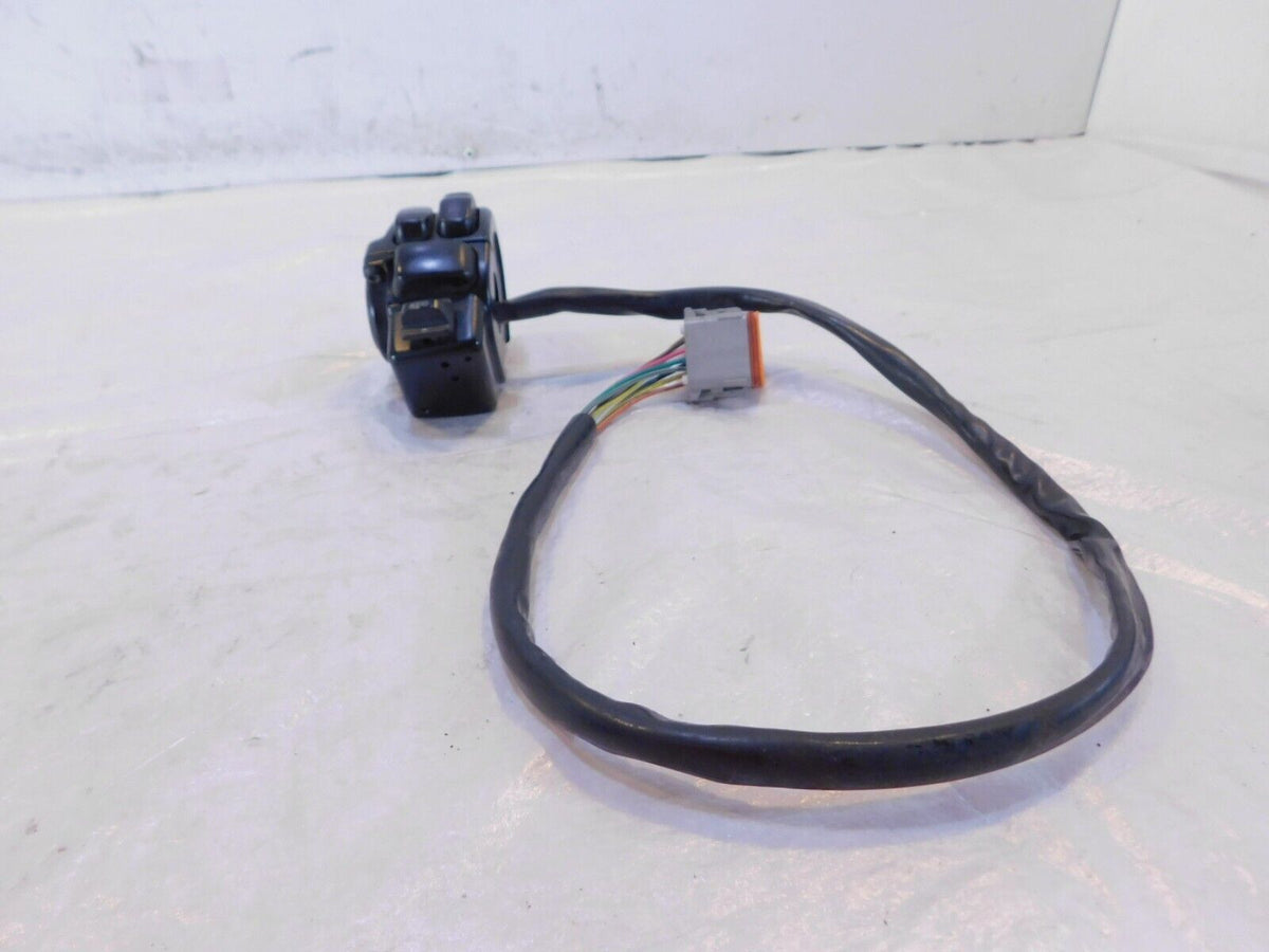 Harley Electra Glide Left Handlebar Turn Signal Horn Switches w/ Radio Volume - C3 Cycle
