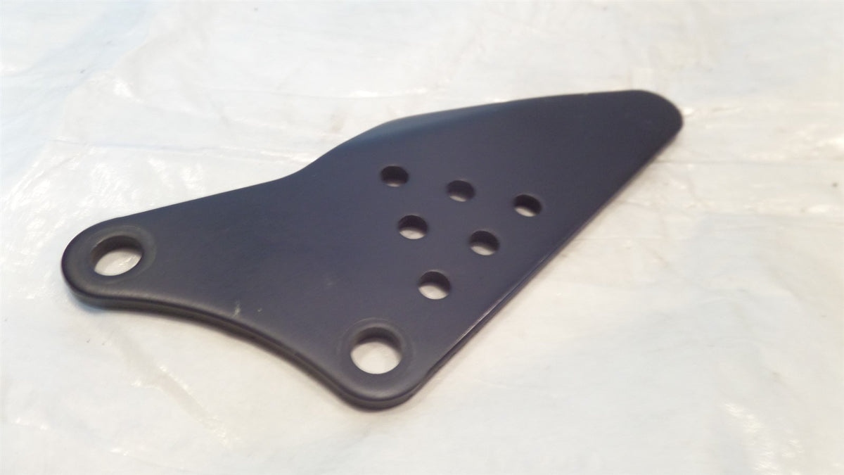 2008 Kawasaki Ninja ZX-6R ZX-600 Front Right Foot Peg Footrest Guard Bracket - C3 Cycle