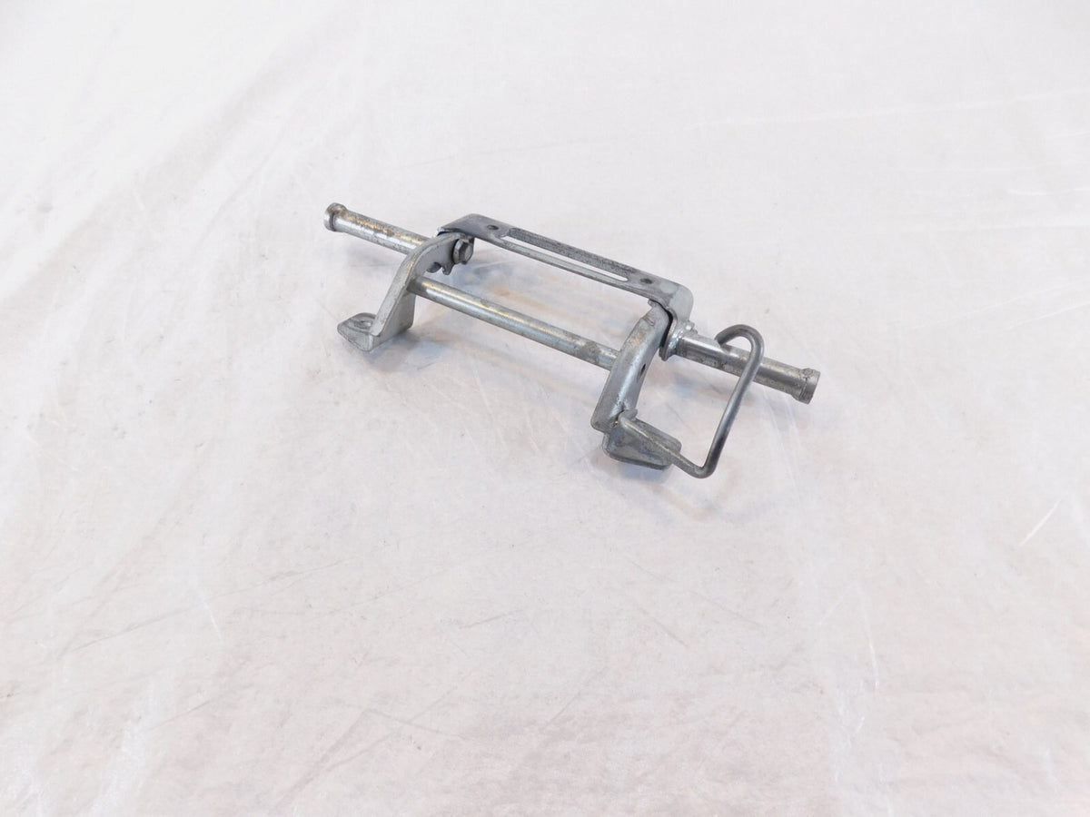 Honda CBR900RR CBR929RR FireBlade CBR 900 929 Seat Saddle Mount Bracket & Hinge - C3 Cycle