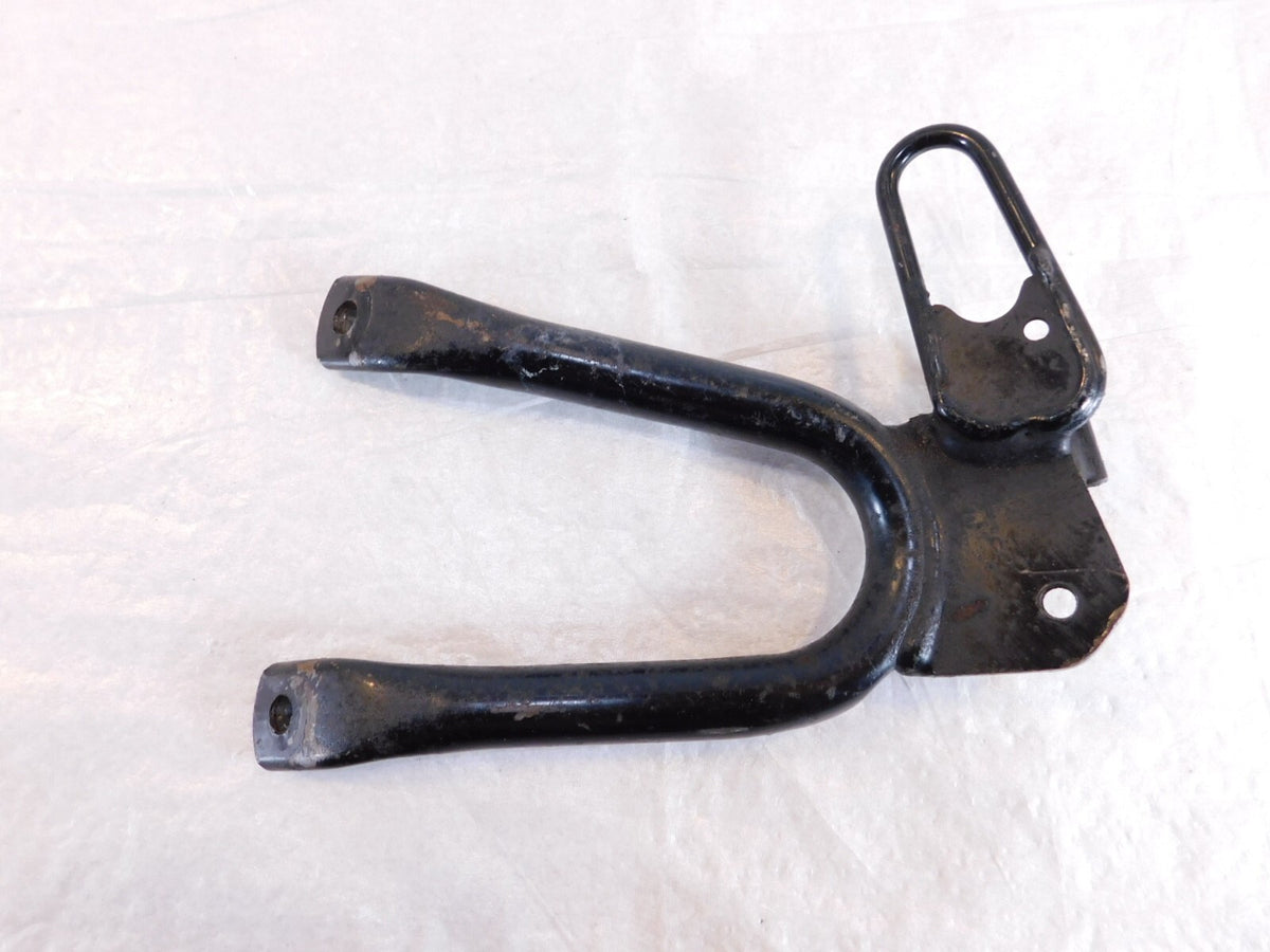 Yamaha FZ600 FZR600 FZR600R Right Rear Passenger Footrest Foot Peg Mount Bracket - C3 Cycle