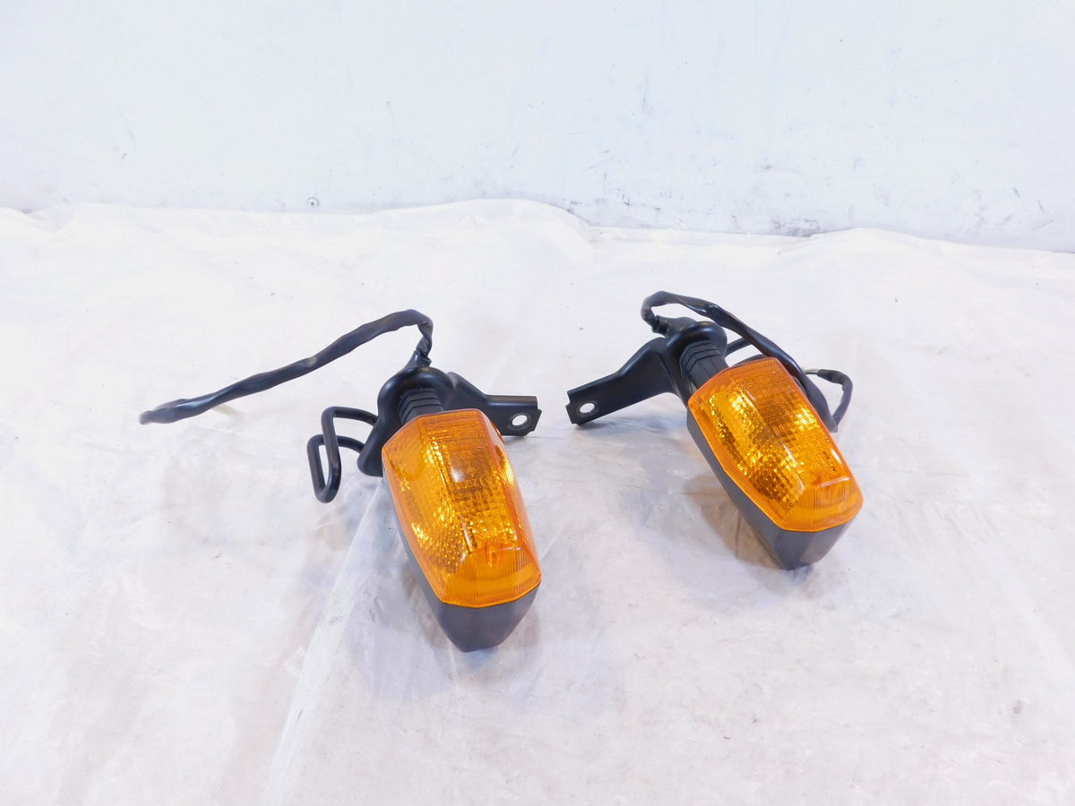 Pair Triumph Trident Trophy 900 & 1200 Rear Flasher Turn Signal Indicator Lights - C3 Cycle