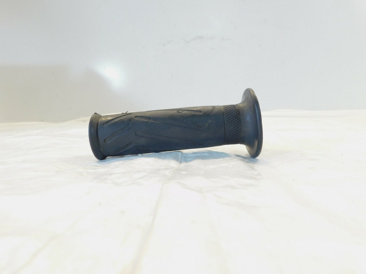 Yamaha FZ1 FZ6 FZ6R FZ09 & YZF-R1 YZFR1 R1 V-Max Left Handlebar Handle Bar Grip - C3 Cycle