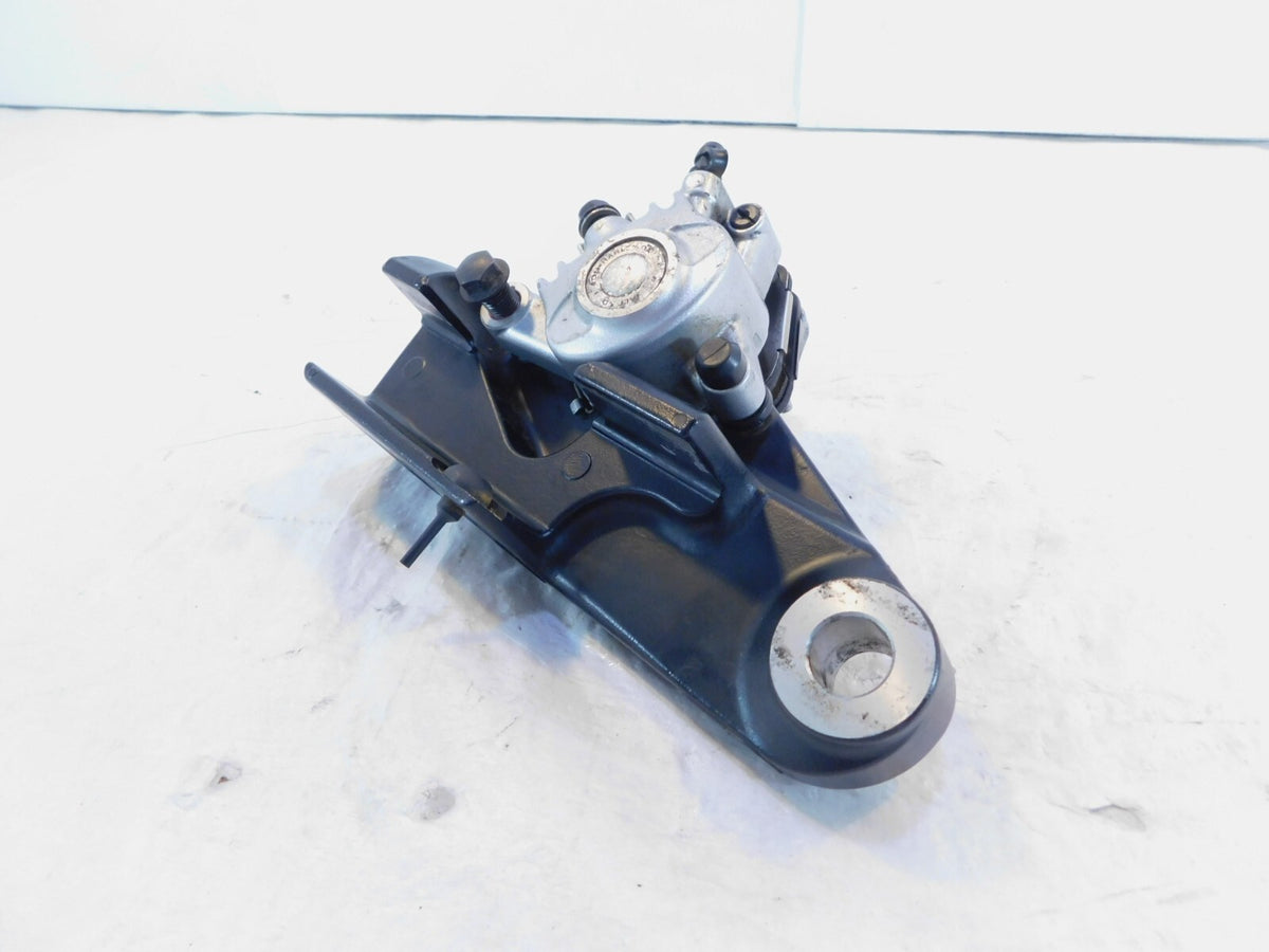 2004 04 Harley Davidson Sportster 883 1200 Rear Wheel Brake Disc Caliper Bracket