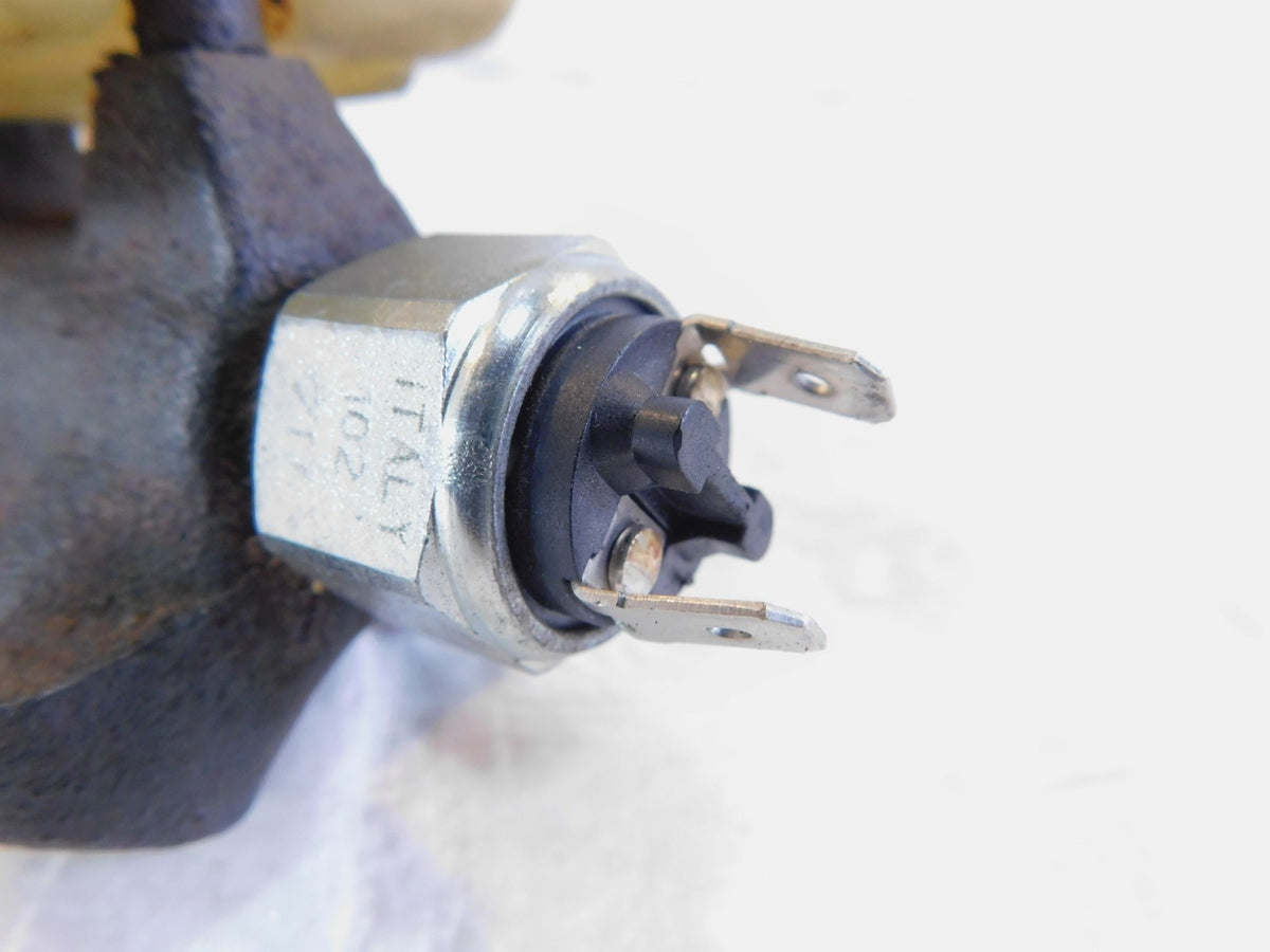 1977-1980 BMW Airhead R80 Front Brake Master Cylinder Switch w/ Reservoir - C3 Cycle
