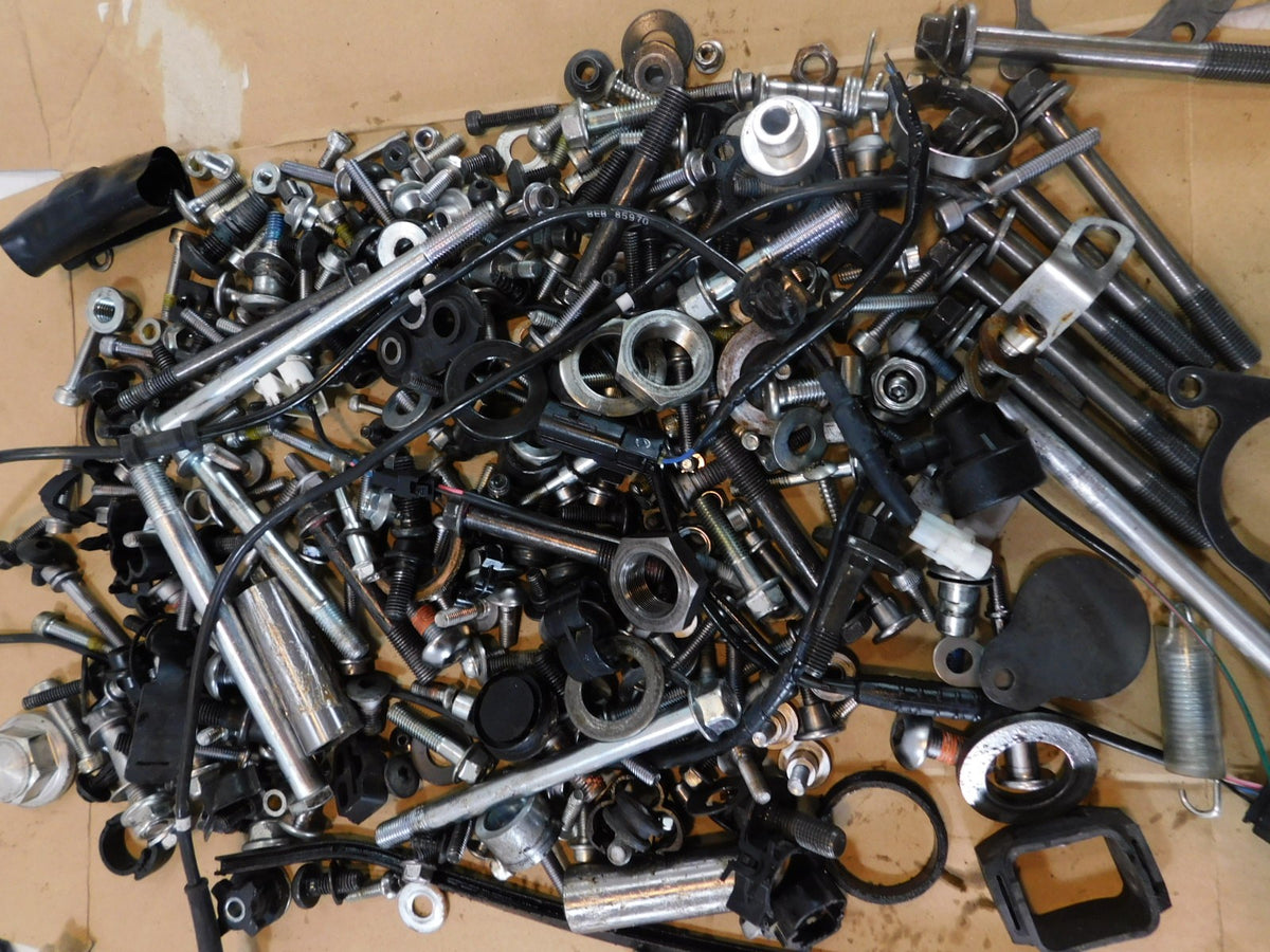 2022 22 Yamaha YZFR7 YZF-R7 R7 Miscellaneous Nuts Bolts & Brackets Parts Box Lot - C3 Cycle