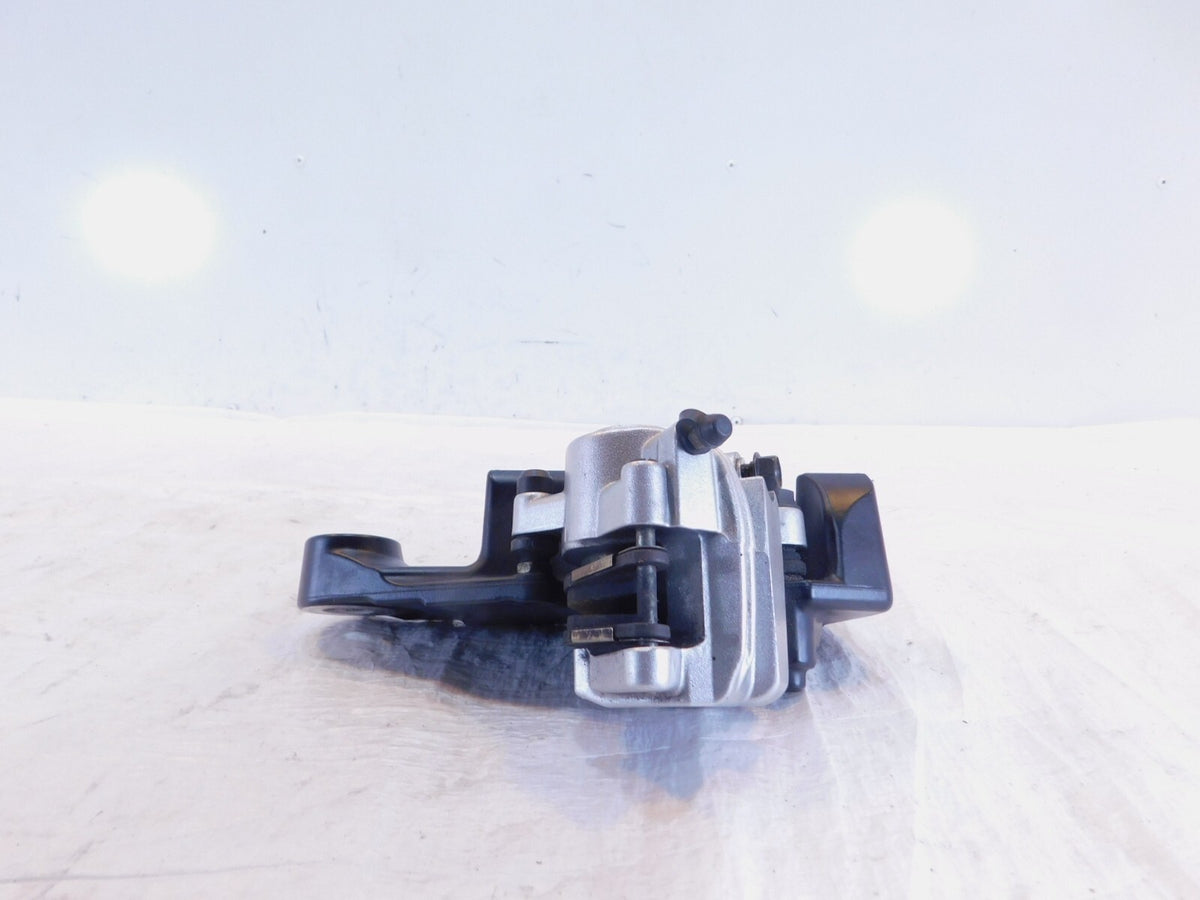 2004 04 Harley Davidson Sportster 883 1200 Rear Wheel Brake Disc Caliper Bracket - C3 Cycle