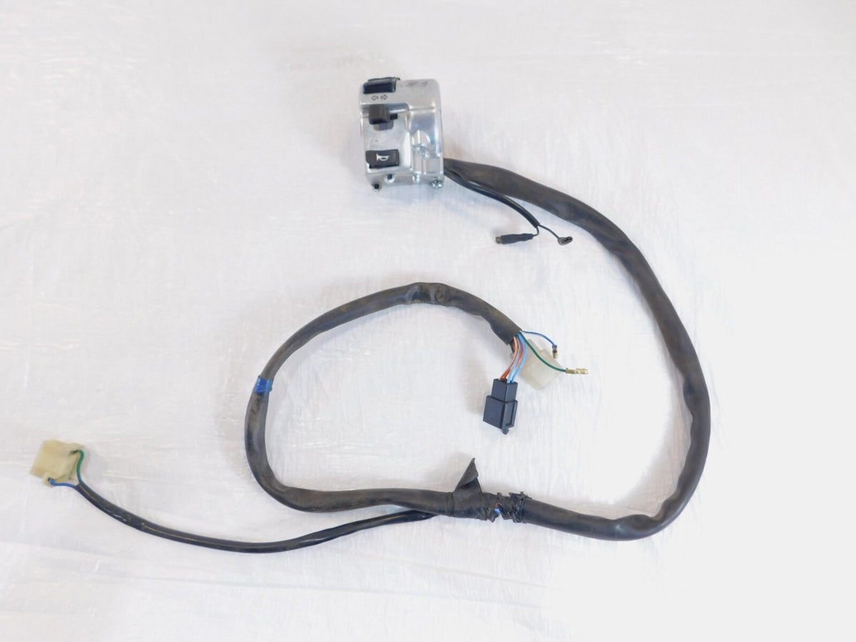 Honda Shadow 1100 VT1100C2 Sabre Left Turn Signal & Horn Handlebar Switches - C3 Cycle
