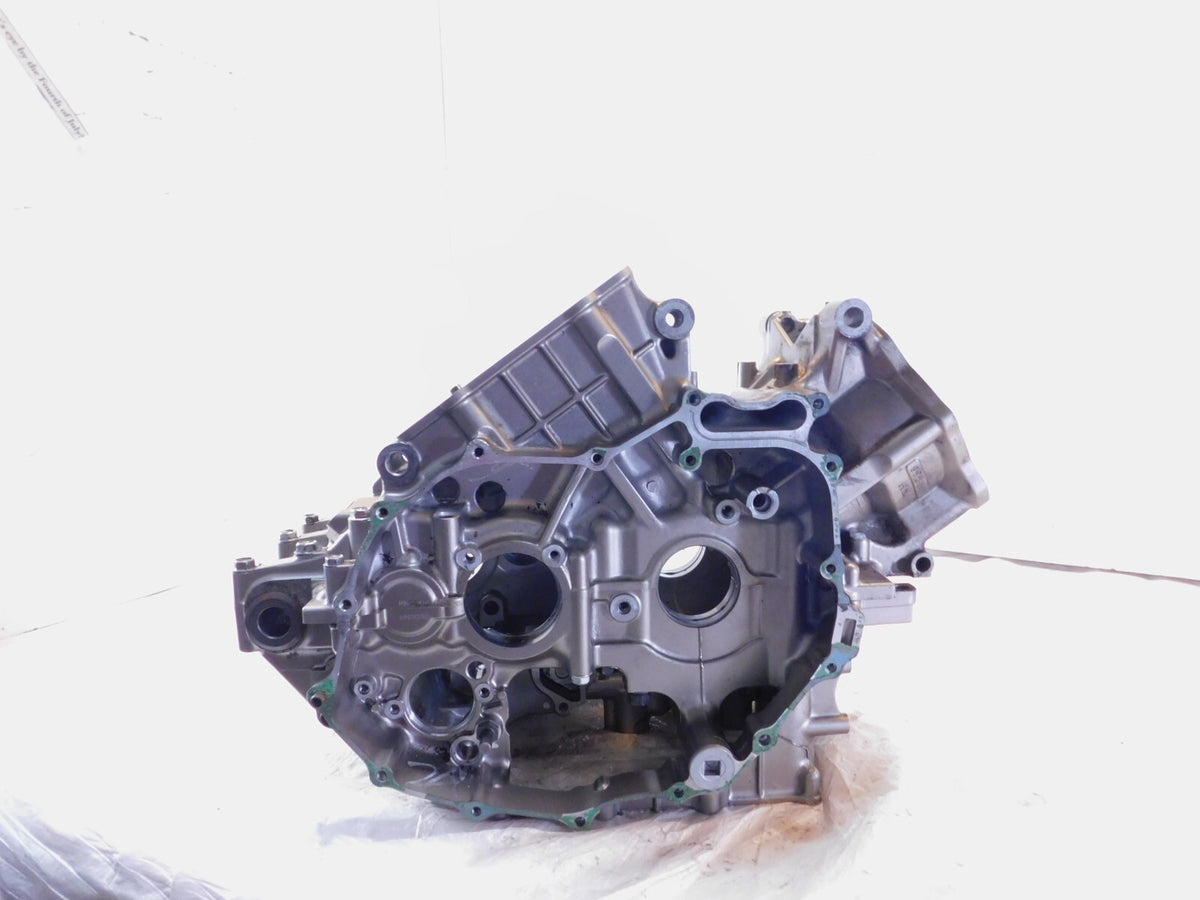 Honda VTR1000F Super Hawk Firestorm VTR1000 Engine Motor Crank Case Crankcase - C3 Cycle