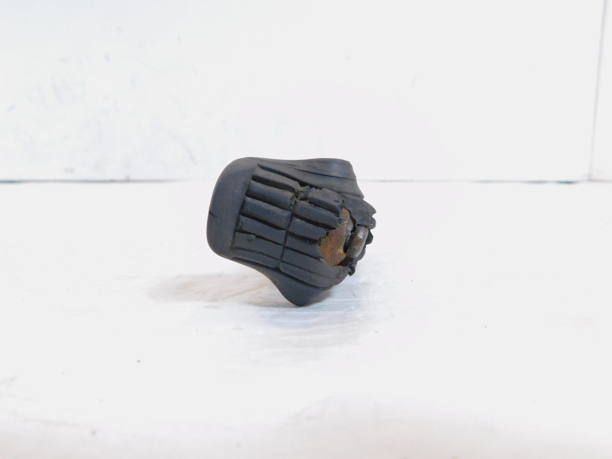 Yamaha FZR1000 Left Front Rider Driver Footpeg Footrest & Mount Clevis Bracket - C3 Cycle